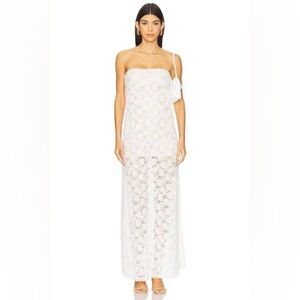 Kinera Maxi White Lace Strapless Dress